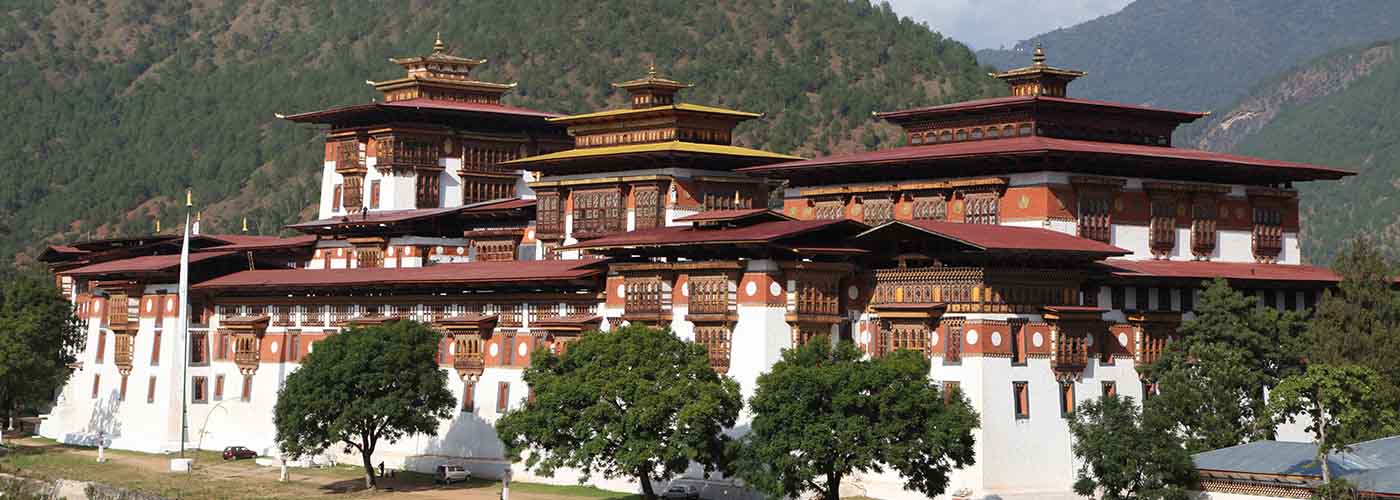 The gorgeous Punakha Dzong in autumn afternoon sunlight